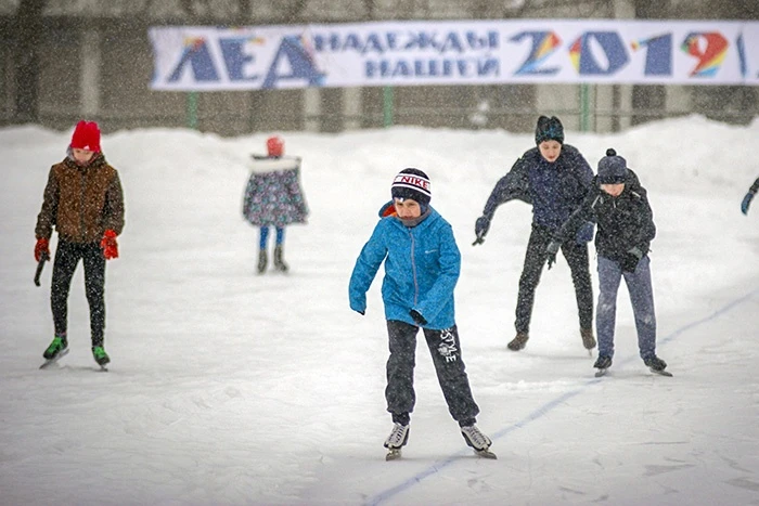 коньки_ЛНН-2019_ГОТ.jpg коньки_ЛНН-2019_ГОТ.jpg