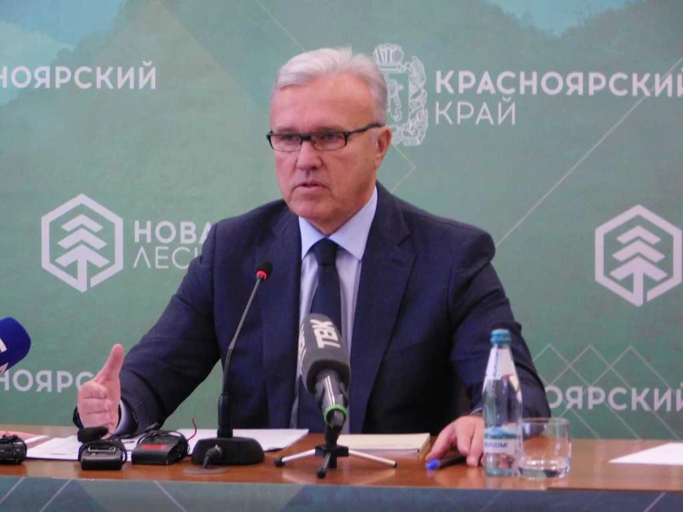 На нашей земле по нашим законам должны жить все - уверен Александр Усс DSCN3999.JPG